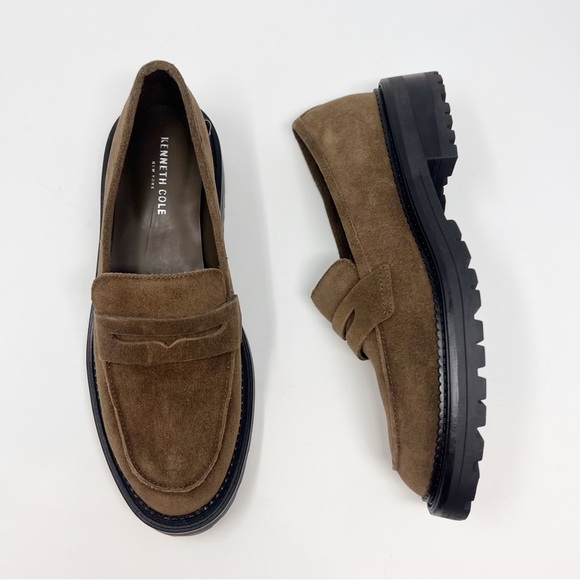 [Kenneth Cole] Tan Suede Slip-On Loafers